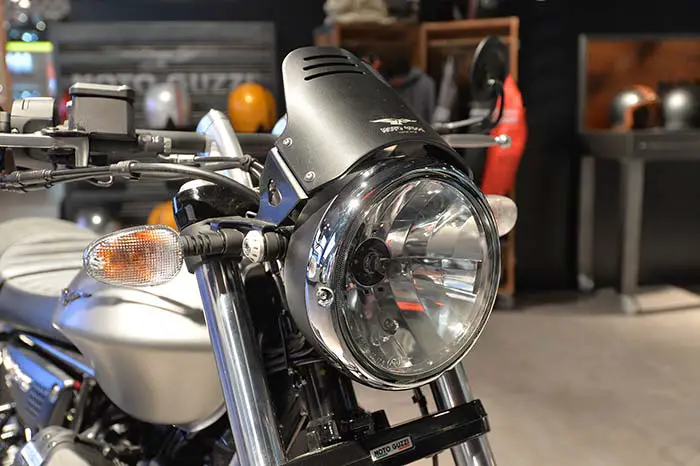 2017 Moto Guzzi V9 Bobber