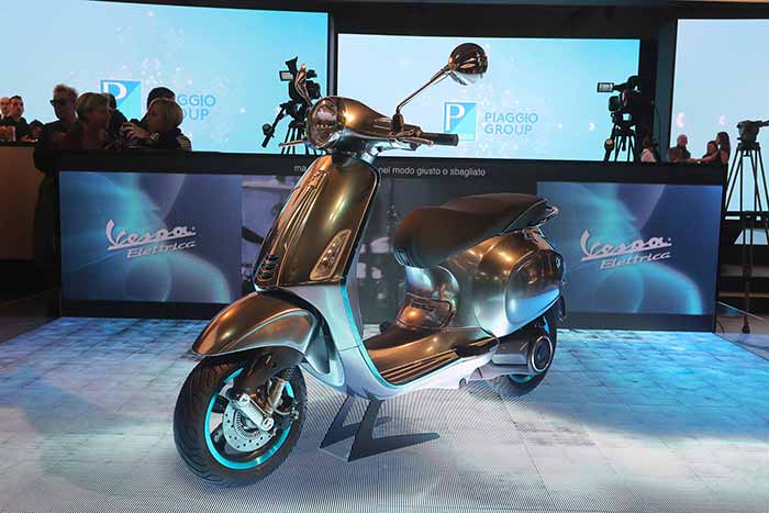 2017 Vespa Elettrica Concept