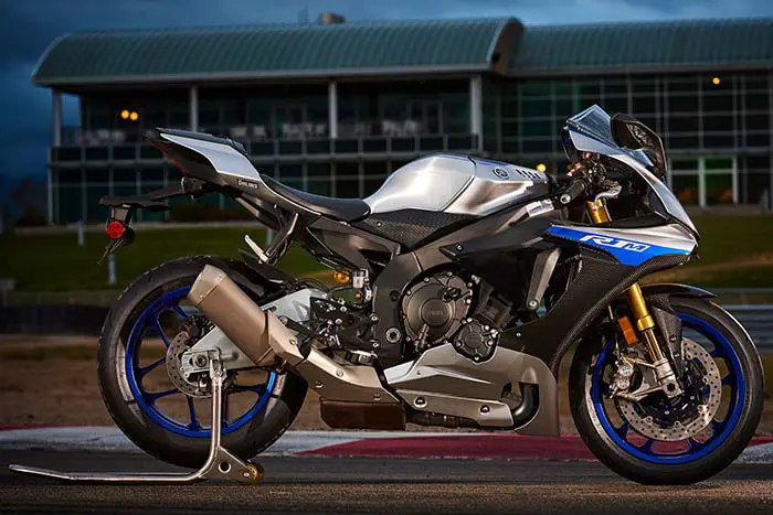 2017 Yamaha YZF-R1M