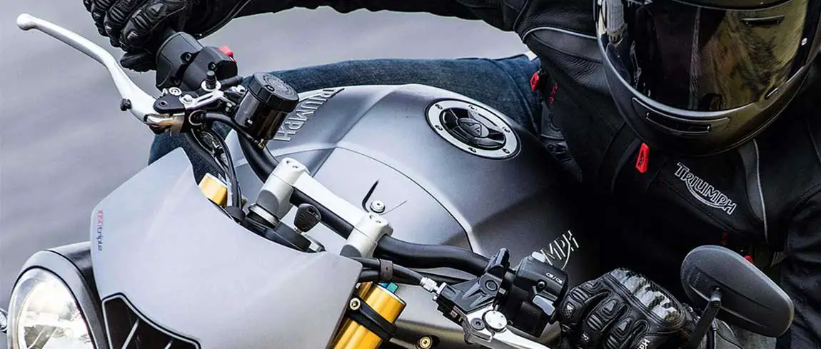 2017-Triumph-Motorcycles-TMW