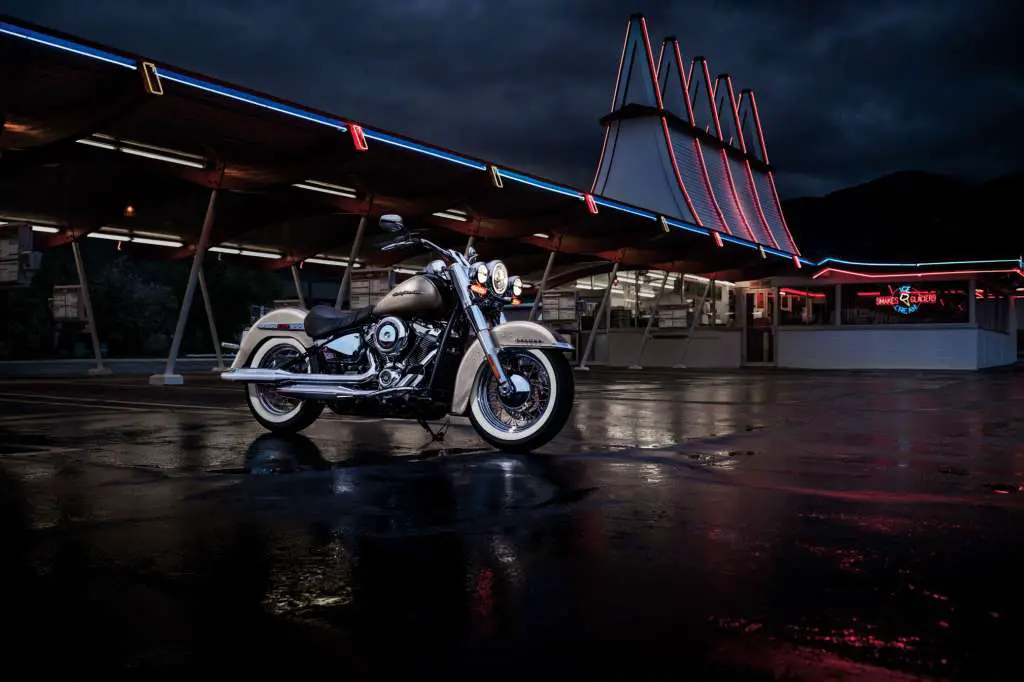 2018 Harley-Davidson Deluxe