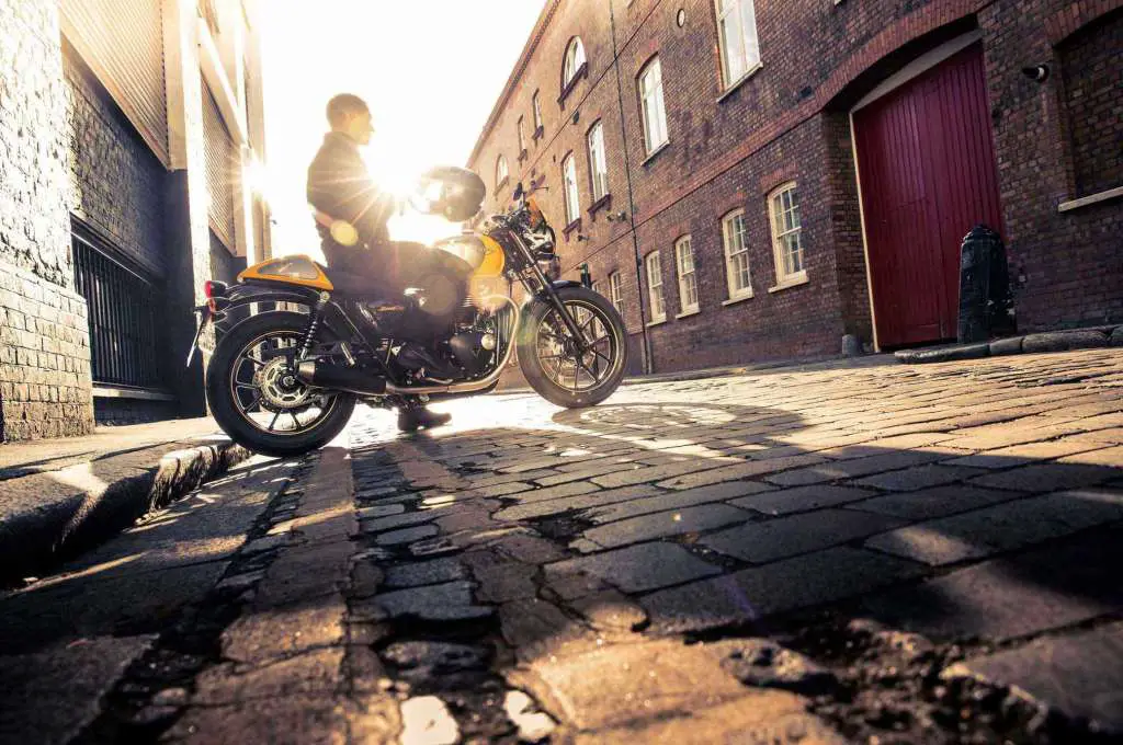 2018 Triumph Street Cup