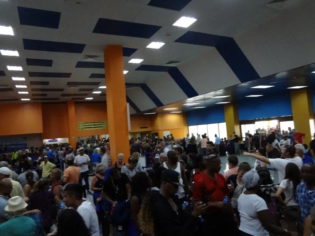 Havana Airport Closed