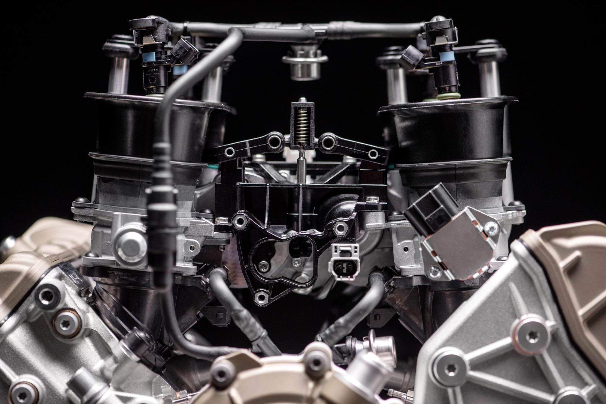 2018 Ducati Desmosedici Stradale V4 Engine