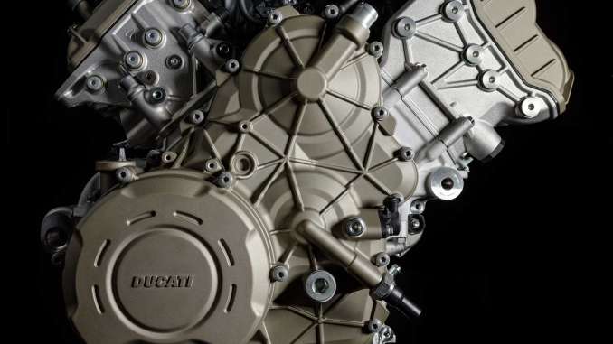 2018 Ducati Desmosedici Stradale V4 Engine