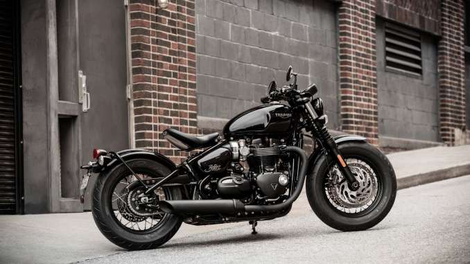 2018 Triumph Bonneville Bobber Black