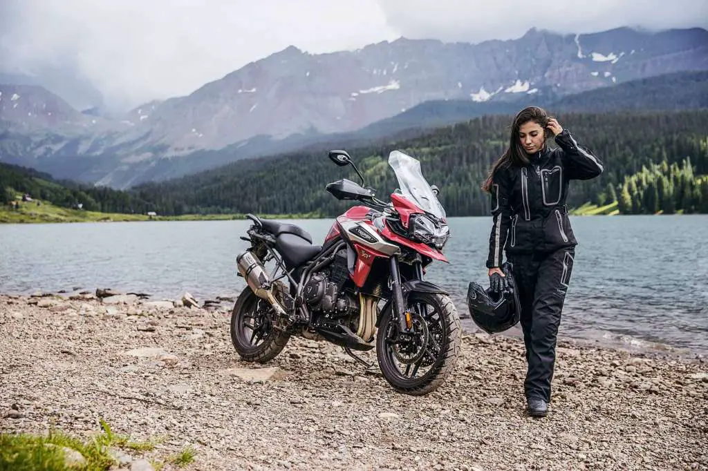 2018-Triumph-Tiger-1200XRt1