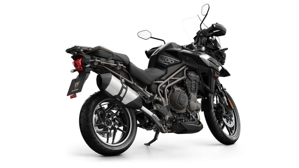 2018-Triumph-Tiger-1200XRx-Low4