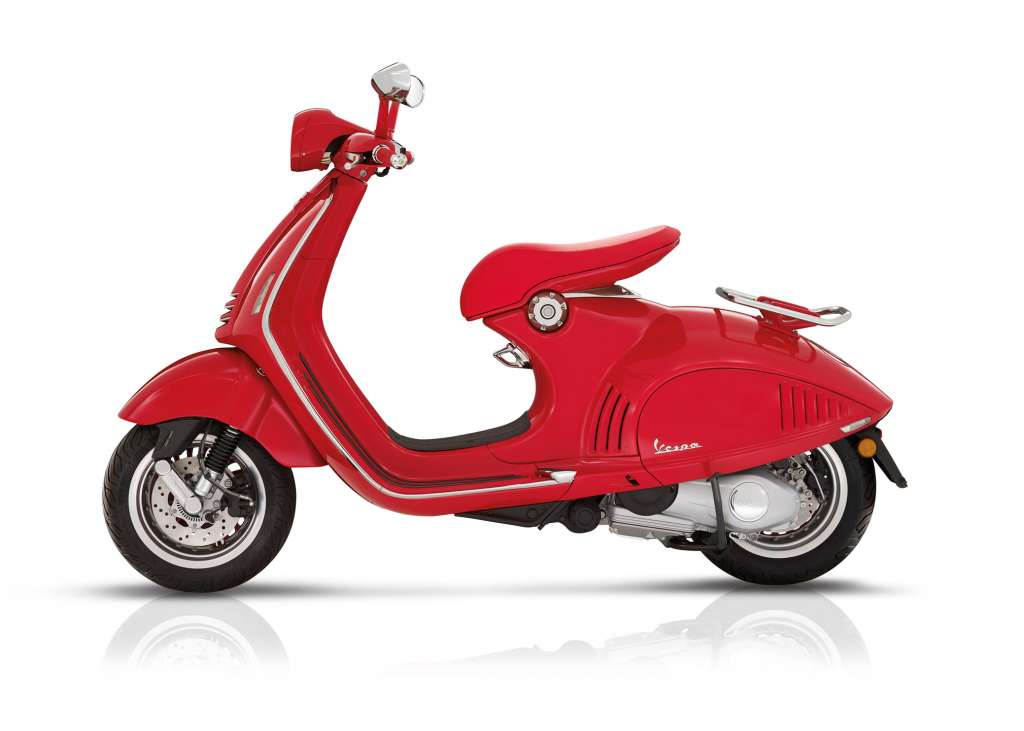 2018 Vespa 946 Red
