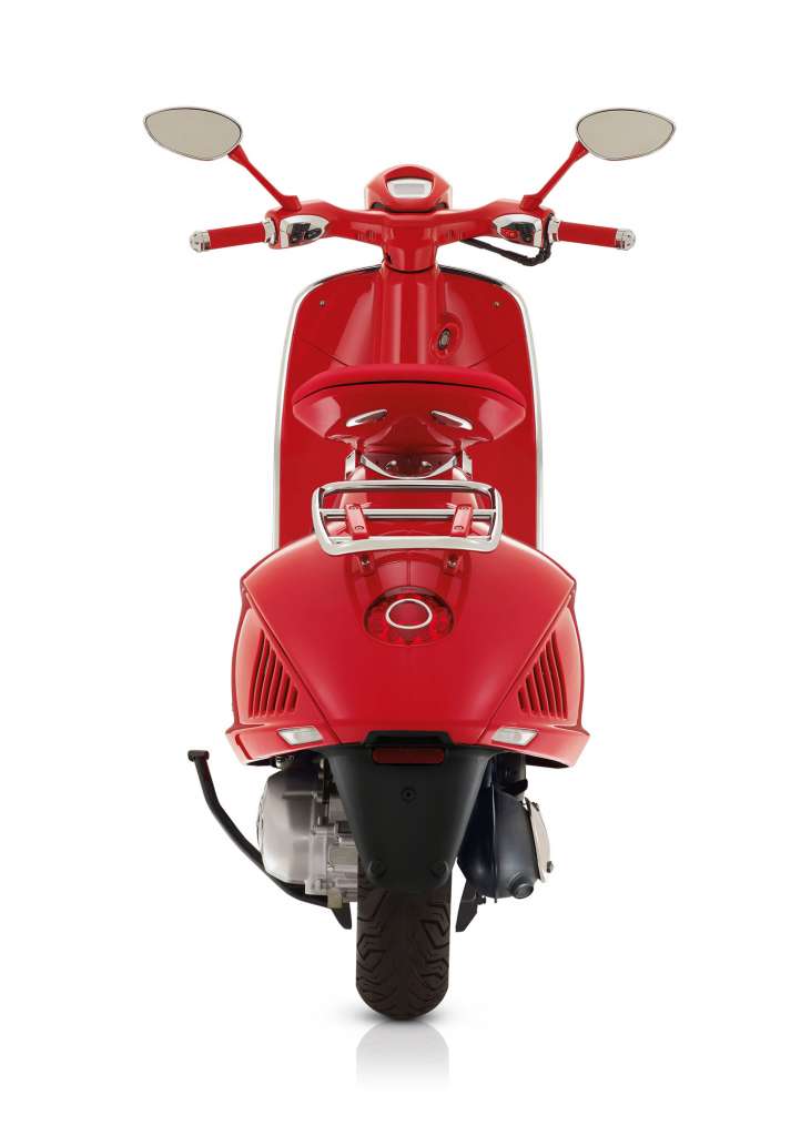 2018 Vespa 946 Red