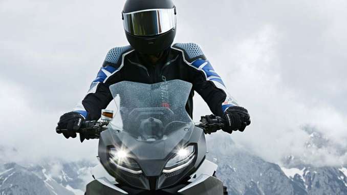 2018 BMW 9cento Concept Guide