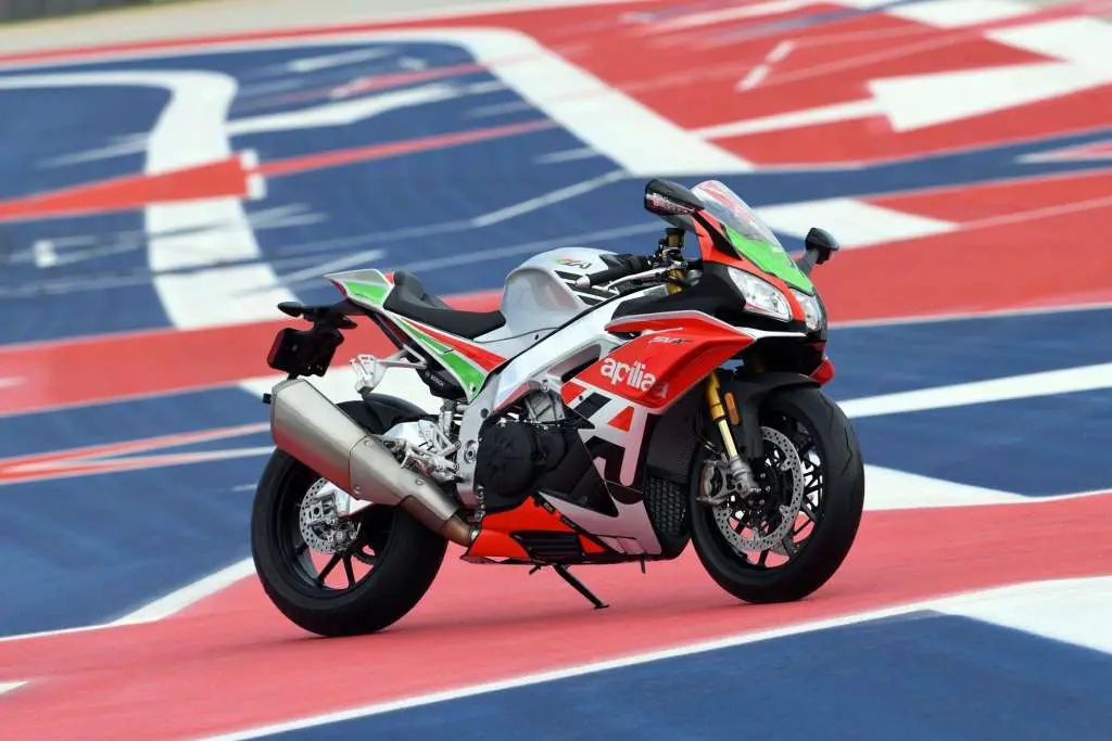 2019 Aprilia RSV4 RF LE