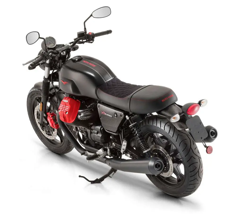 2019 Moto Guzzi V7 III Carbon Dark