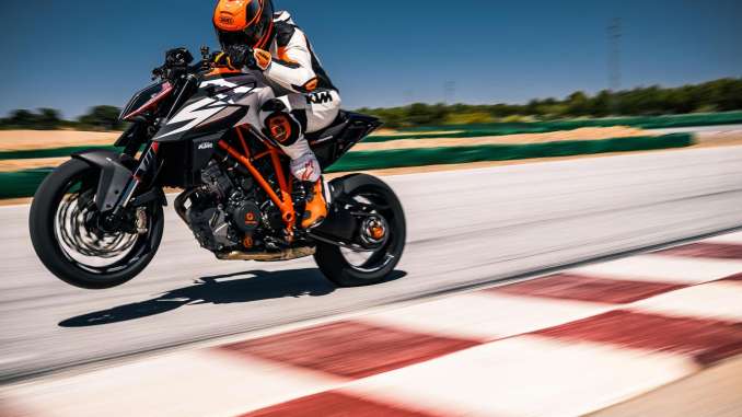 2019 KTM 1290 Super Duke R