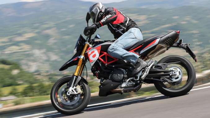 2019 Aprilia Dorsoduro 900