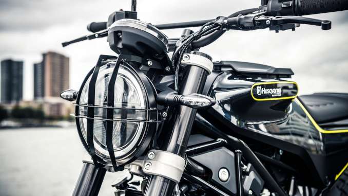 2019 Husqvarna SVARTPILEN 401