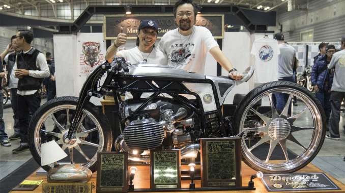 THE JAPANESE MOTORCYCLE CUSTOMIZER CUSTOM WORKS ZON PRESENTS A SPECTACULAR CUSTOM BIKE BASED AROUND THE PROTOTYPE OF A NEW BMW MOTORRAD BOXER ENGINE