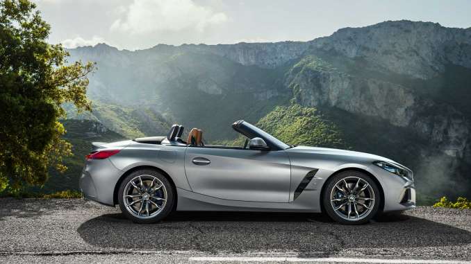 New 2019 BMW Z4 sDrive30i and 2020 BMW Z4 M40i Roadster