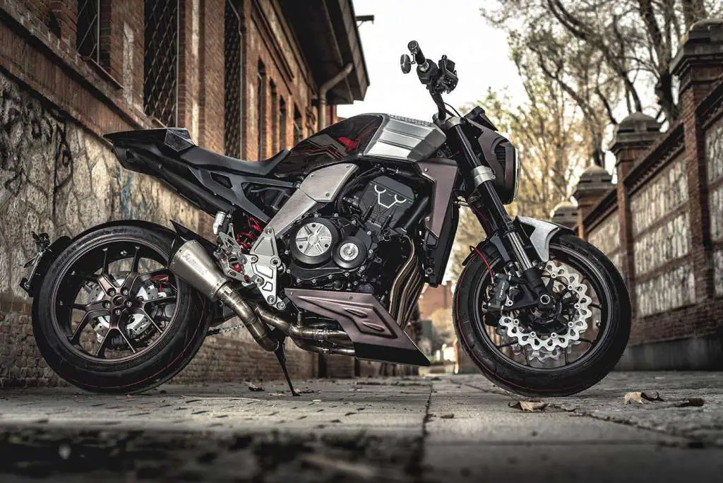 2019-Honda-Garage-Dreams-Contest-Bauxite