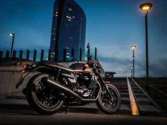 2020-Moto-Guzzi-V7-III-Stone-Night-Pack
