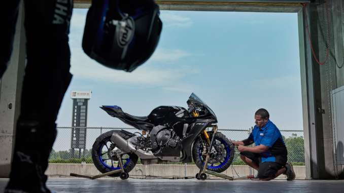 2020 Yamaha YZF-R1M