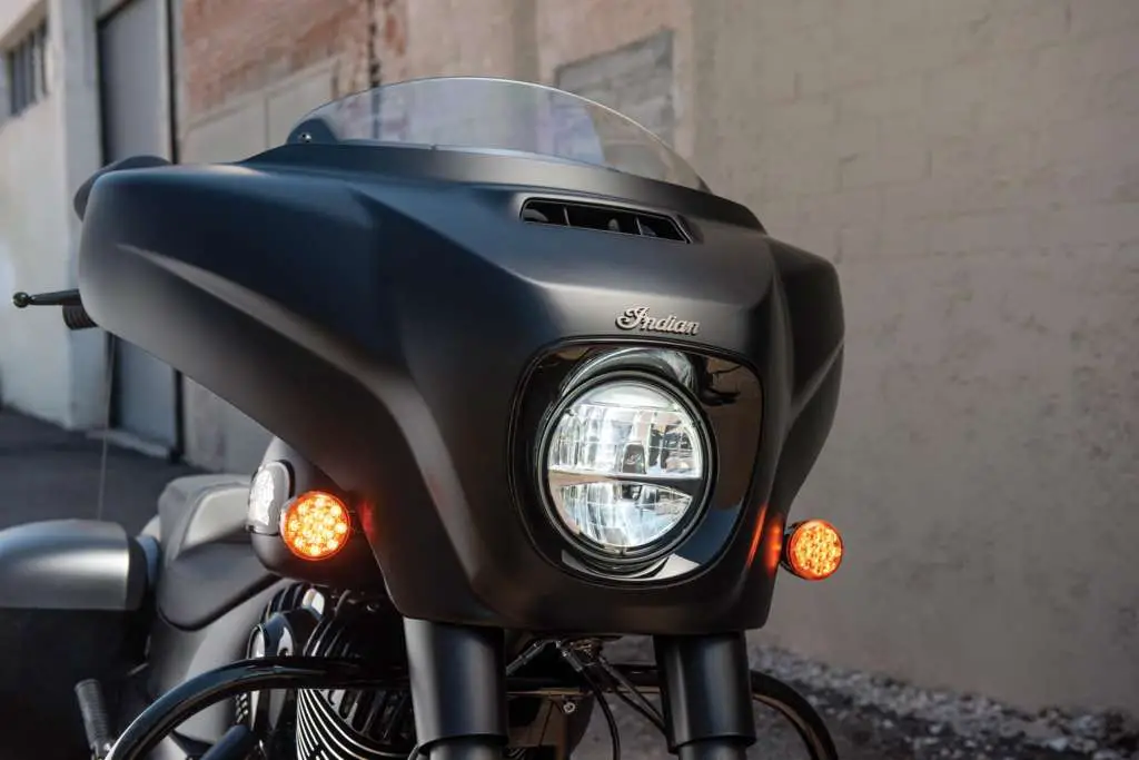 2020 Indian Chieftain Dark Horse