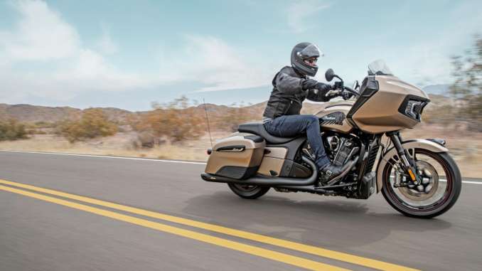 2020 Indian Challenger Dark Horse