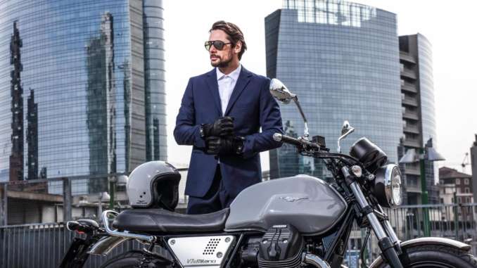 2020 Moto Guzzi V7 III Milano