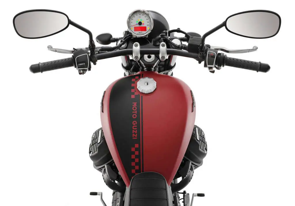 2020 Moto Guzzi V9 Bobber