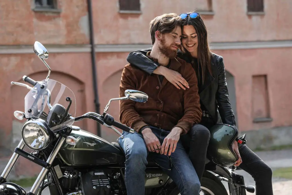 2020 Moto Guzzi V9 Roamer