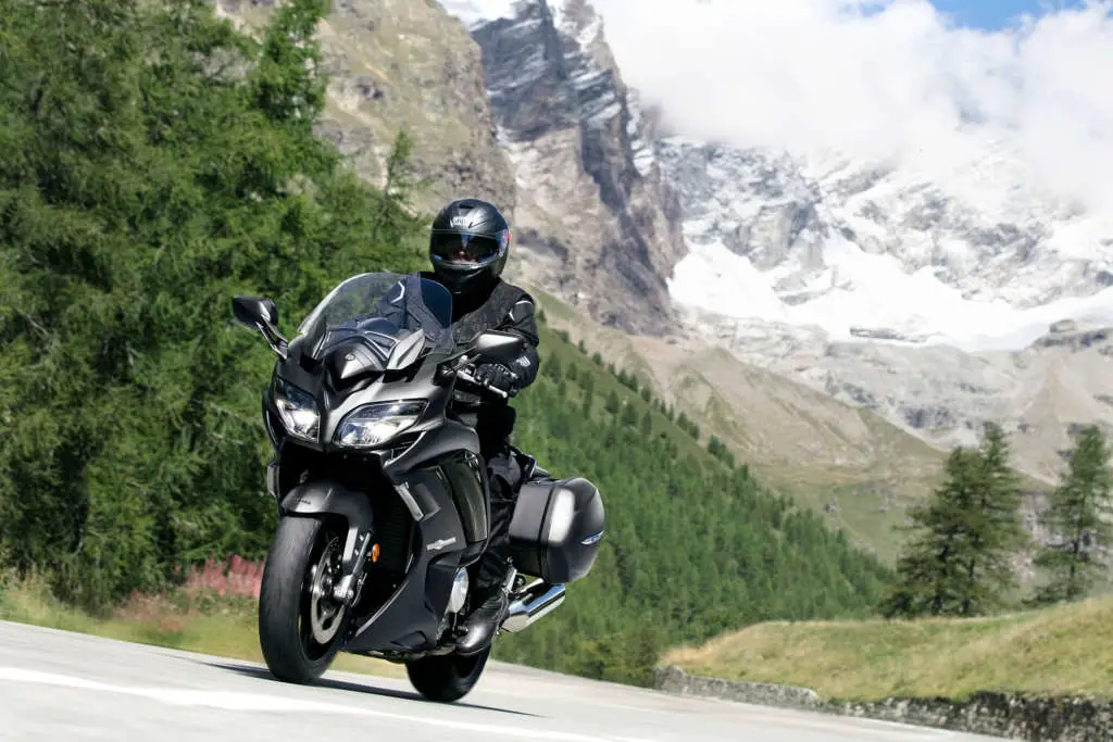 2020 Yamaha FJR1300ES