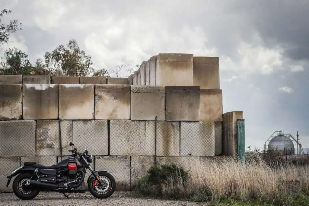 2019 Moto Guzzi Audace Carbon