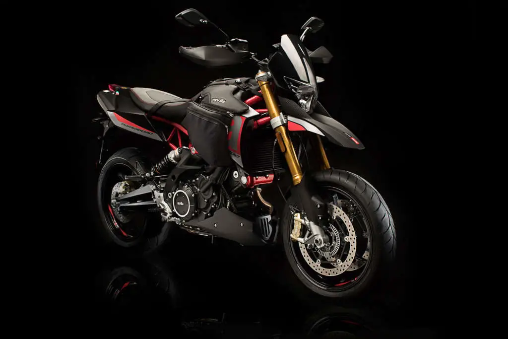 2020 Aprilia Dorsoduro 900