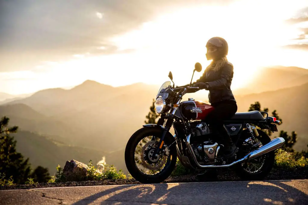 2020-Royal-Enfield-Interceptor-650