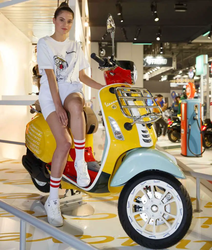 2020 Vespa Primavera Sean Wotherspoon
