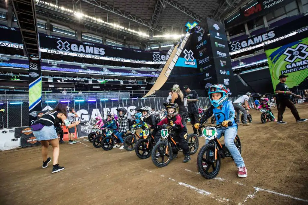 2021 Harley-Davidson IRONe12 IRONe16