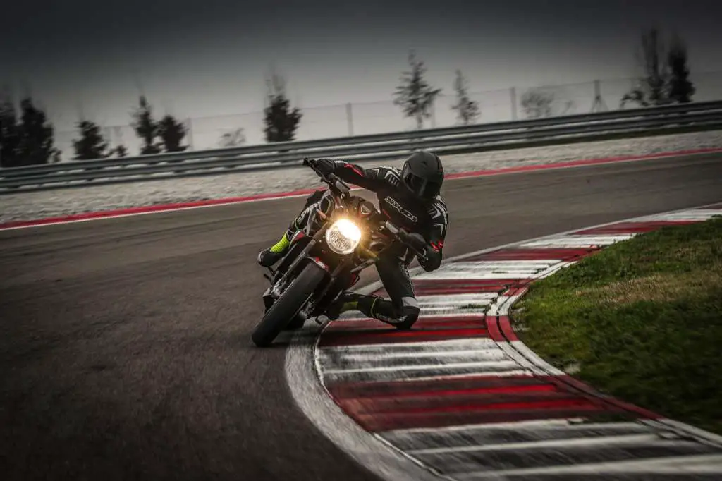 2021 MV Agusta Dragster 800RC SCS