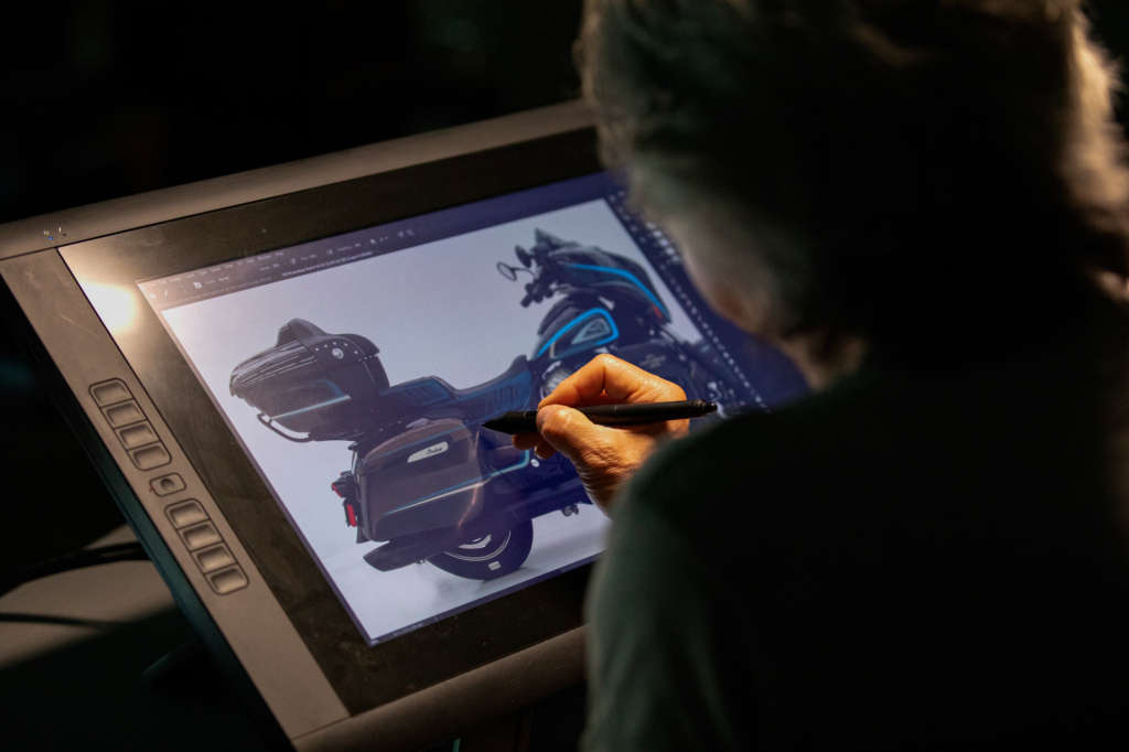 2021 Indian Roadmaster Dark Horse Jack Daniels