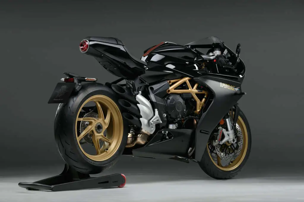 2021 MV Agusta Superveloce 800