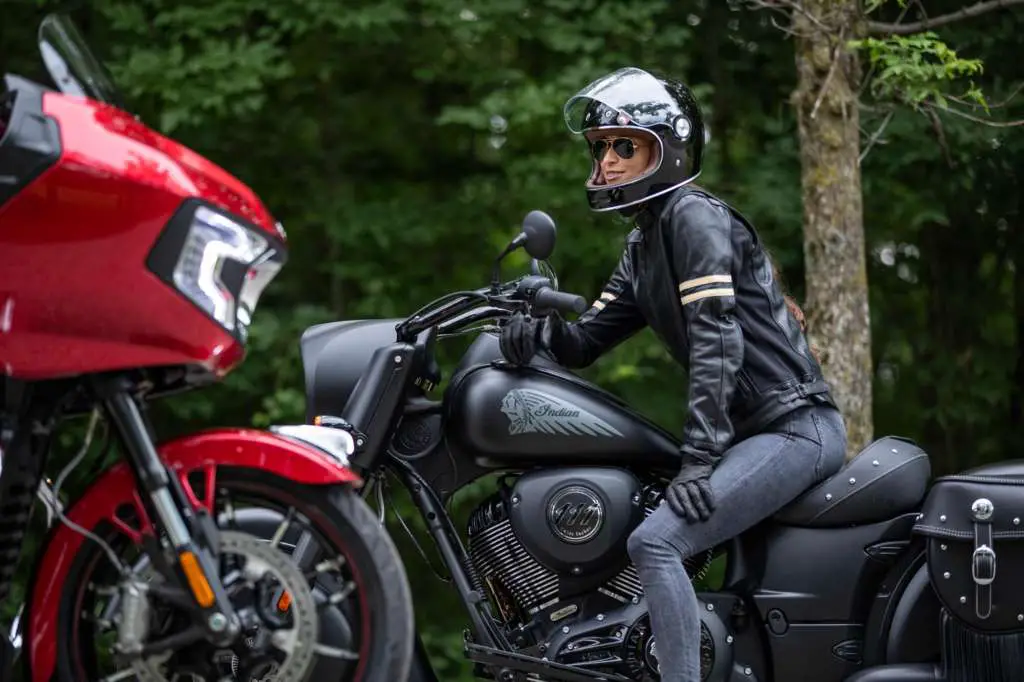 2021 Indian Vintage Dark Horse