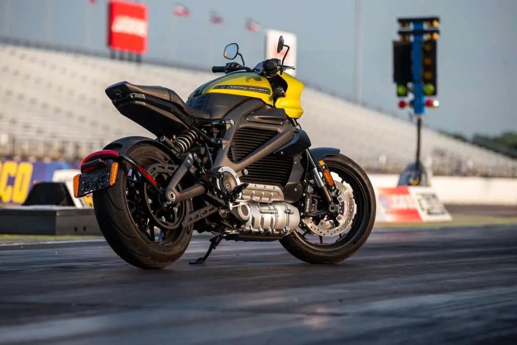 Inspiration Friday: Harley-Davidson's New World Records