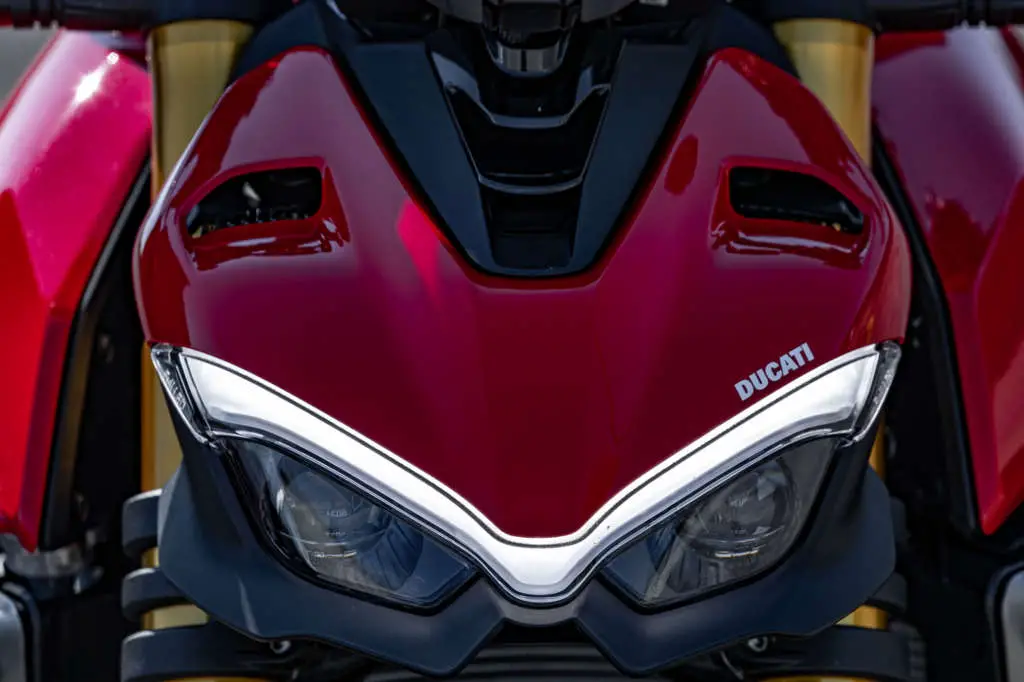2021 Ducati Streetfighter V4