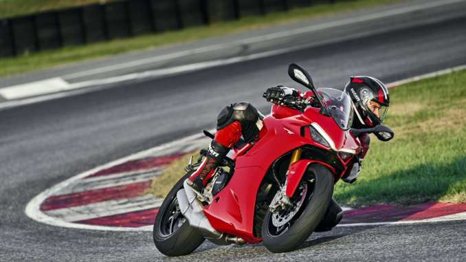 2021 Ducati SuperSport 950S