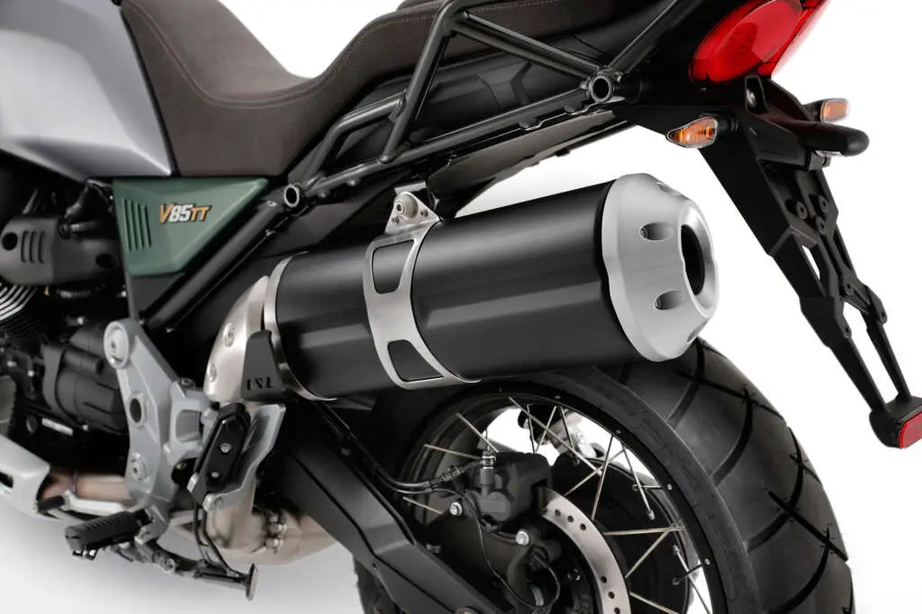 2021 Moto Guzzi V85 TT Centenario