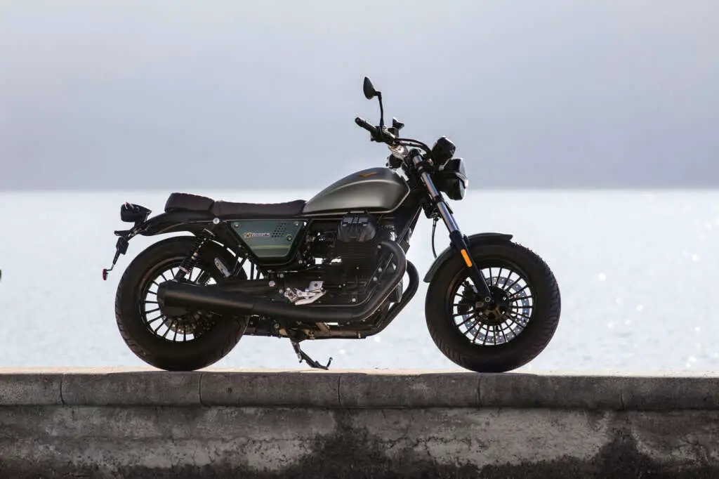 2021 Moto Guzzi V9 Bobber Centenario