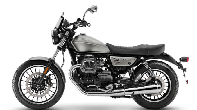 2021 Moto Guzzi V9 Roamer