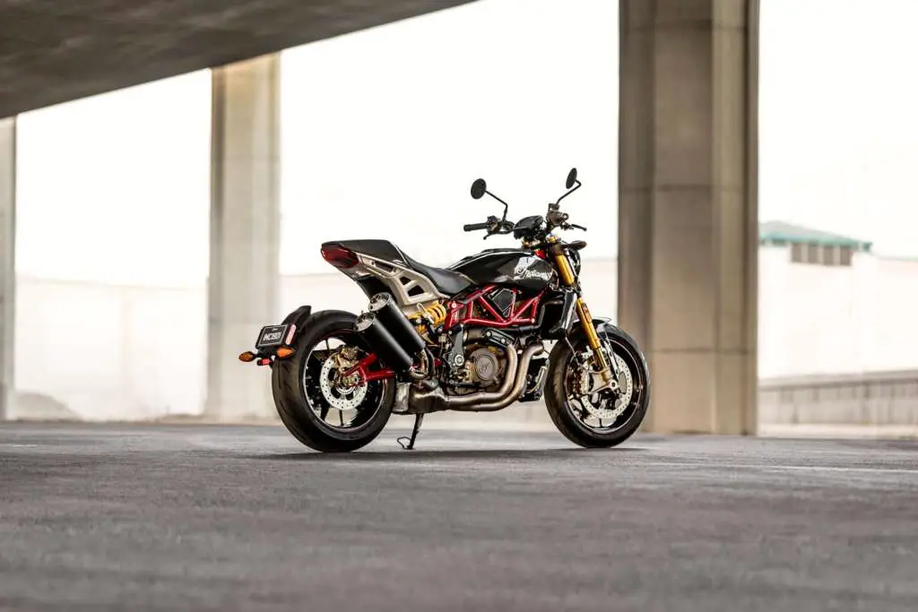 2022 Indian FTR1200R Carbon