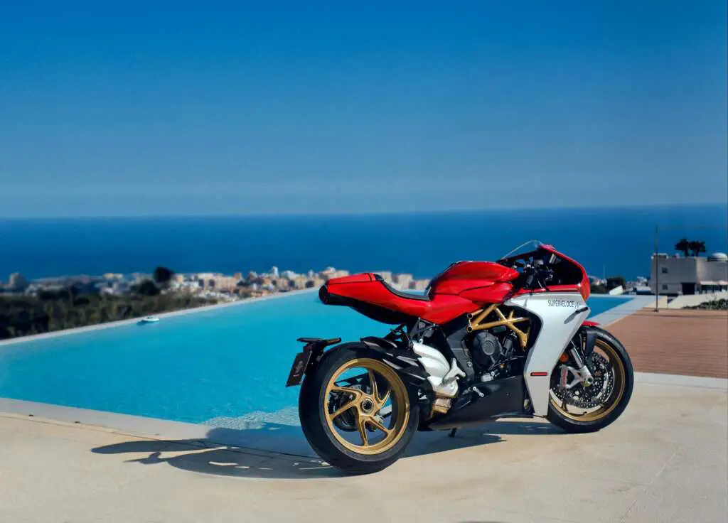 2021 MV Agusta Superveloce