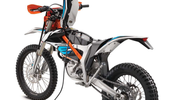 2022 KTM Freeride SX-E 5