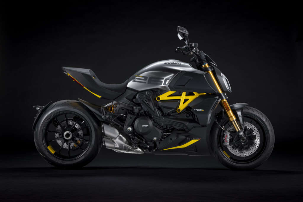 2022 Ducati Diavel 1260S Black and Steel